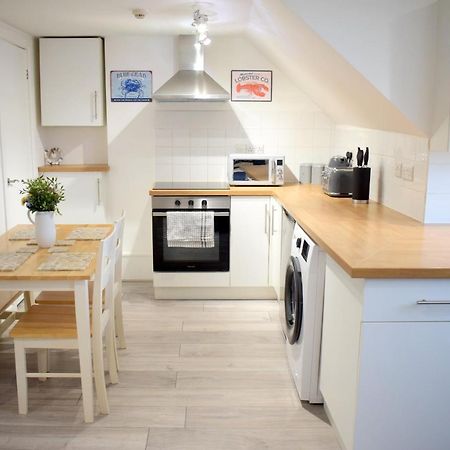 The Bay Beach Apartments 본머스 외부 사진